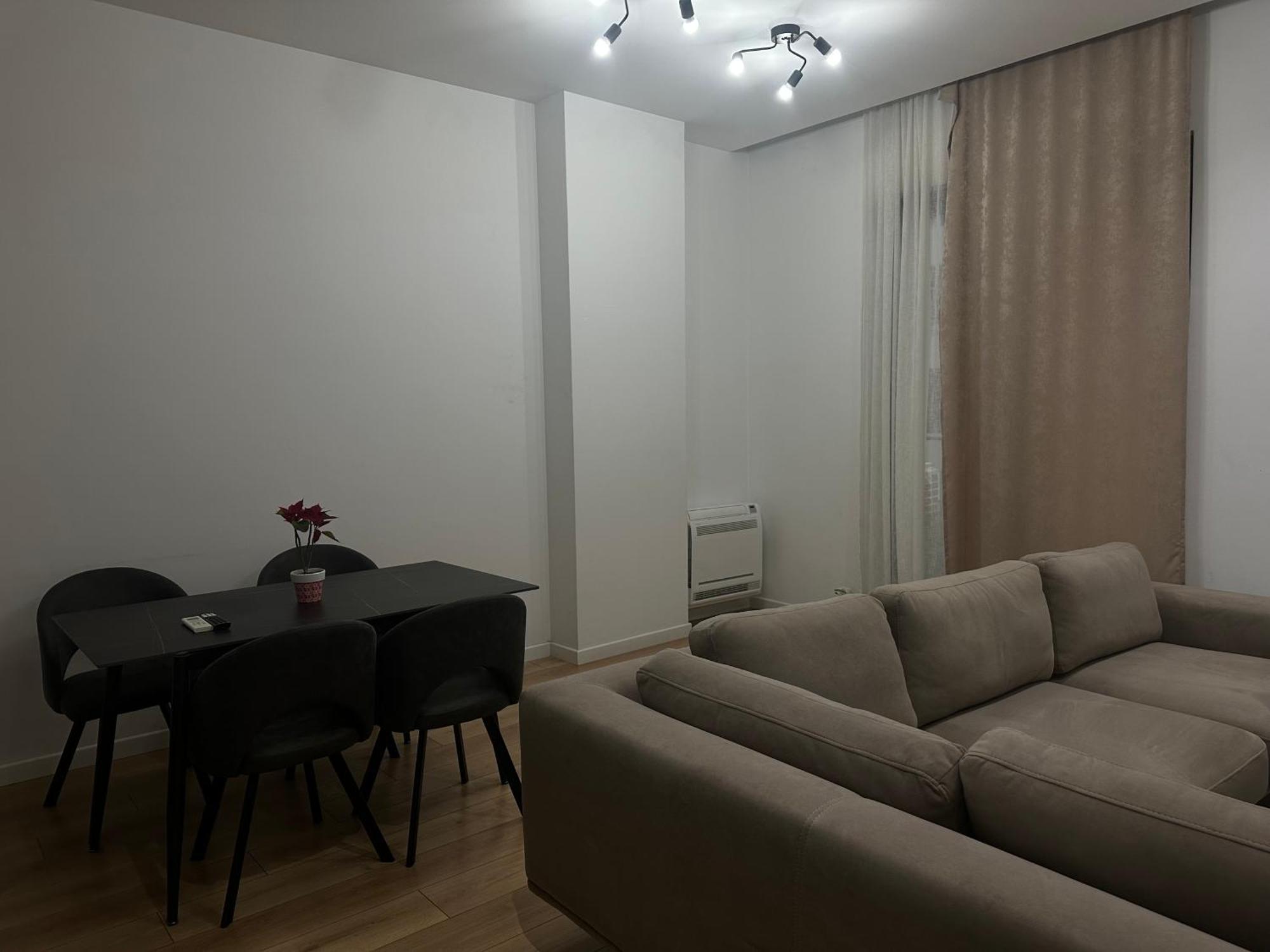 Free Parking Tirana Modern Escape Apartment Exterior foto